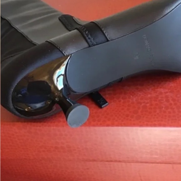 Donald J Pliner Leather boots - Picture 6 of 6